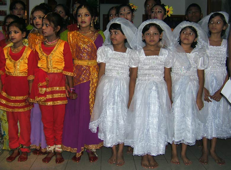 Local Dancers