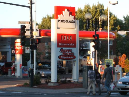 Petro-Canada-Tankstelle am 1. September, Literpreis 134,4 Cent. Foto: Paul Morf Gronert